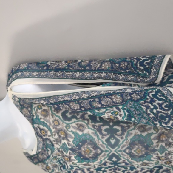 NWT Max Studio split sleeve printed top - Picture 3 of 8